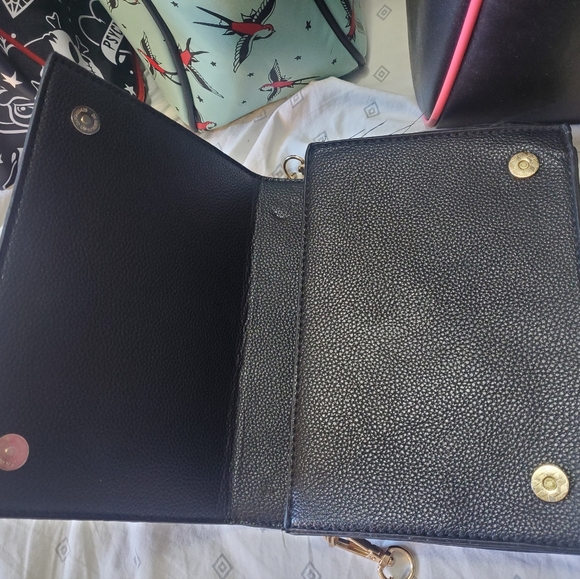 Little black magic book purse - Picture 4 of 5